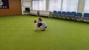 育休中の先生が遊びに来てくれました